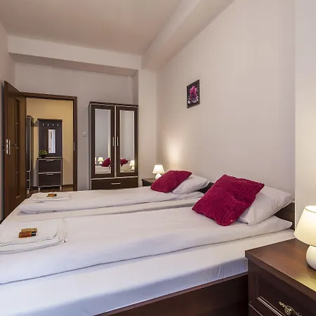 Galeria Italiana Apartment