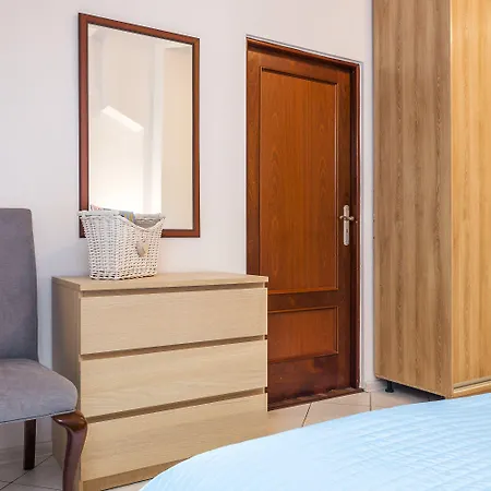 Galeria Italiana Apartment *