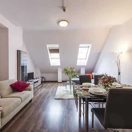 Apartment Galeria Italiana Breslau